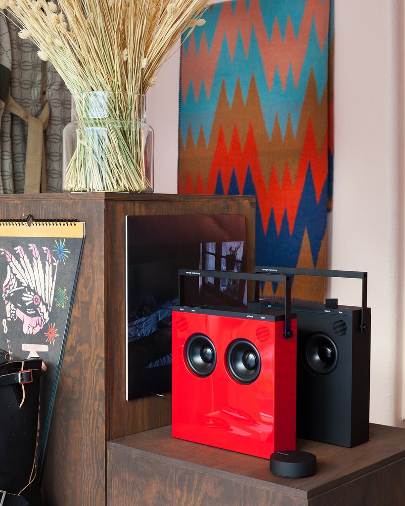 Teenage Engineering OB-4 - The magic radio